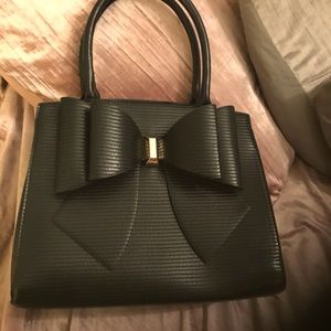 Crossi New York Handbag